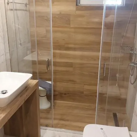 Hotel Nydri Beach نيدري