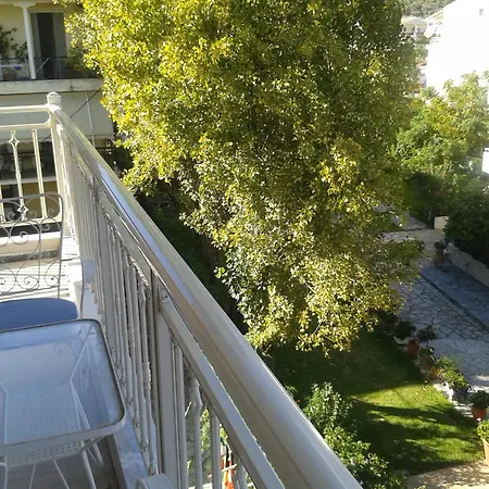 Hotel Nydri Beach 2* نيدري
